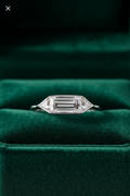 Wellington Side Solitaire Ring