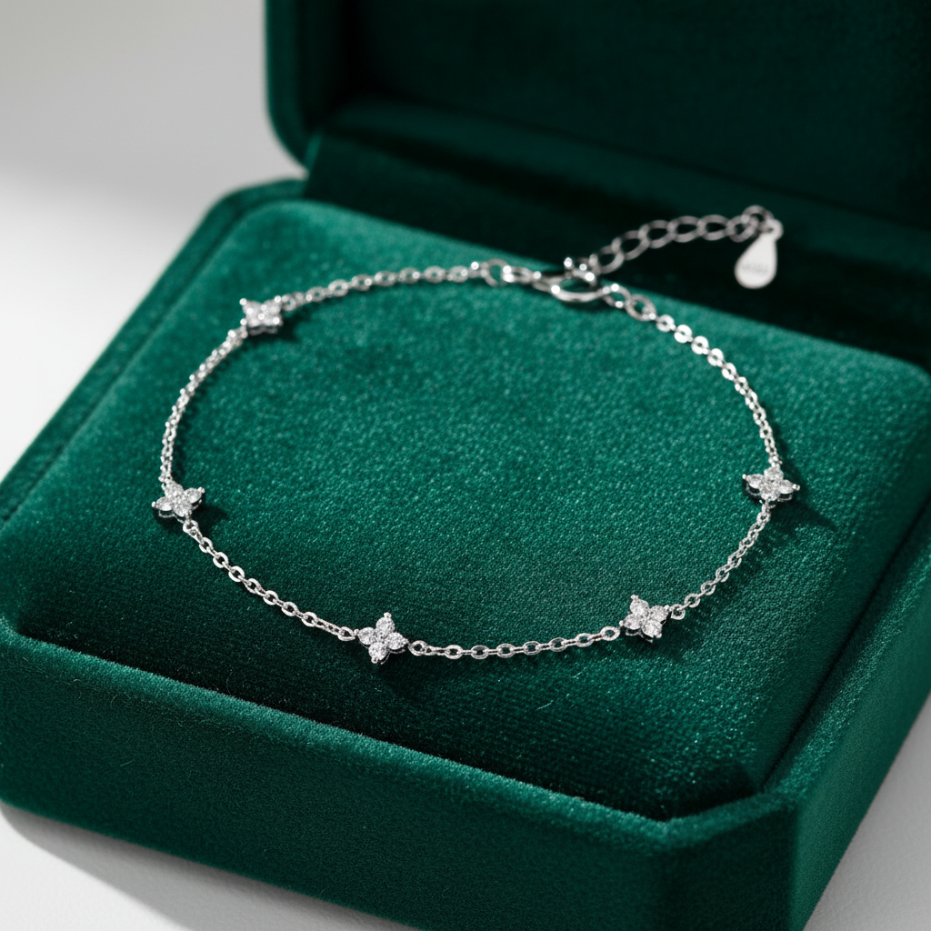 Oratia Star Bracelet